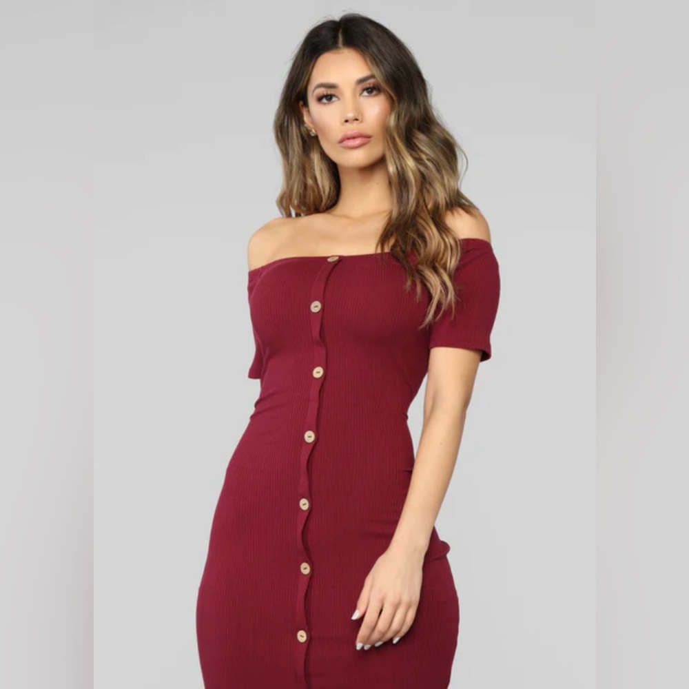Fashion Nova | Burgundy Off Shoulder Dress - Size S